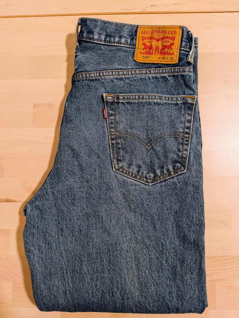 Levi's 550 Relaxed Fit Jeans – Men's W36 L31